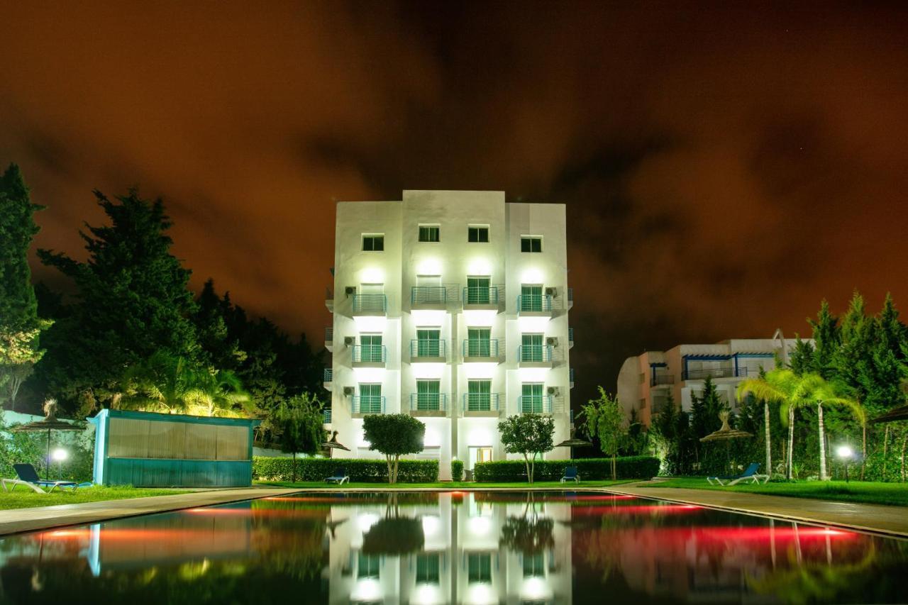 Residence Hoteliere Riviera Beach Cabo Negro Exterior foto